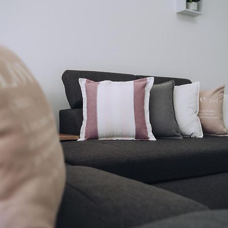 אורדאה Class Deluxe Apartments מראה חיצוני תמונה