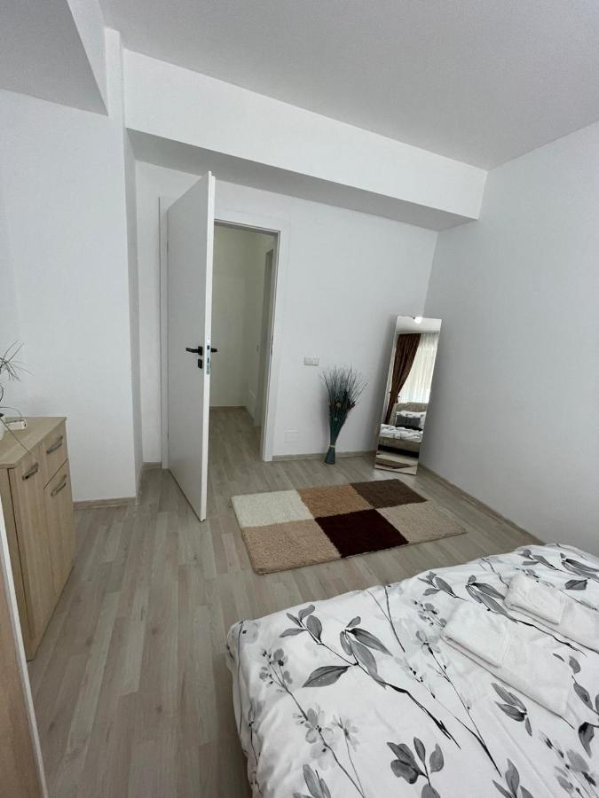 אורדאה Class Deluxe Apartments מראה חיצוני תמונה