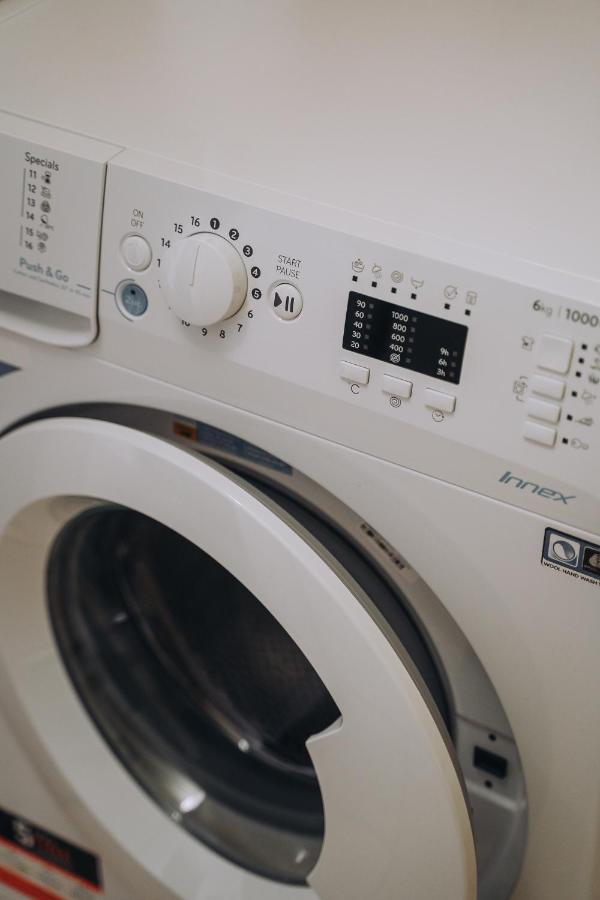 אורדאה Class Deluxe Apartments מראה חיצוני תמונה