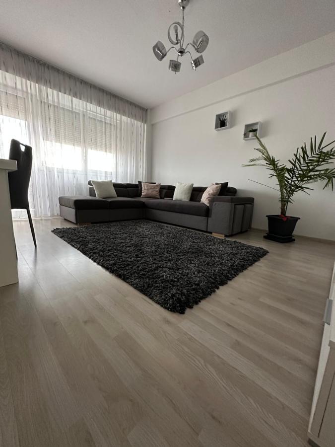 אורדאה Class Deluxe Apartments מראה חיצוני תמונה
