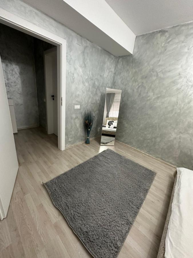 אורדאה Class Deluxe Apartments מראה חיצוני תמונה
